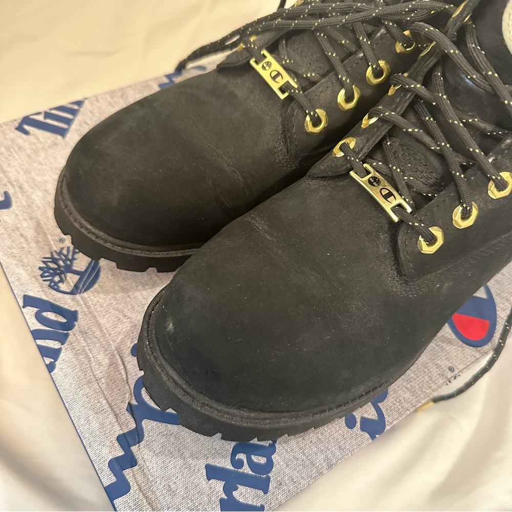 Timberland x Champion Shearling Boot (junior’s size 6) - Picture 6 of 6